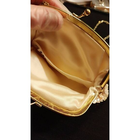 Vintage evening bag made in Hong Kong. In good condition. 4+4 - Picture 8 of 8